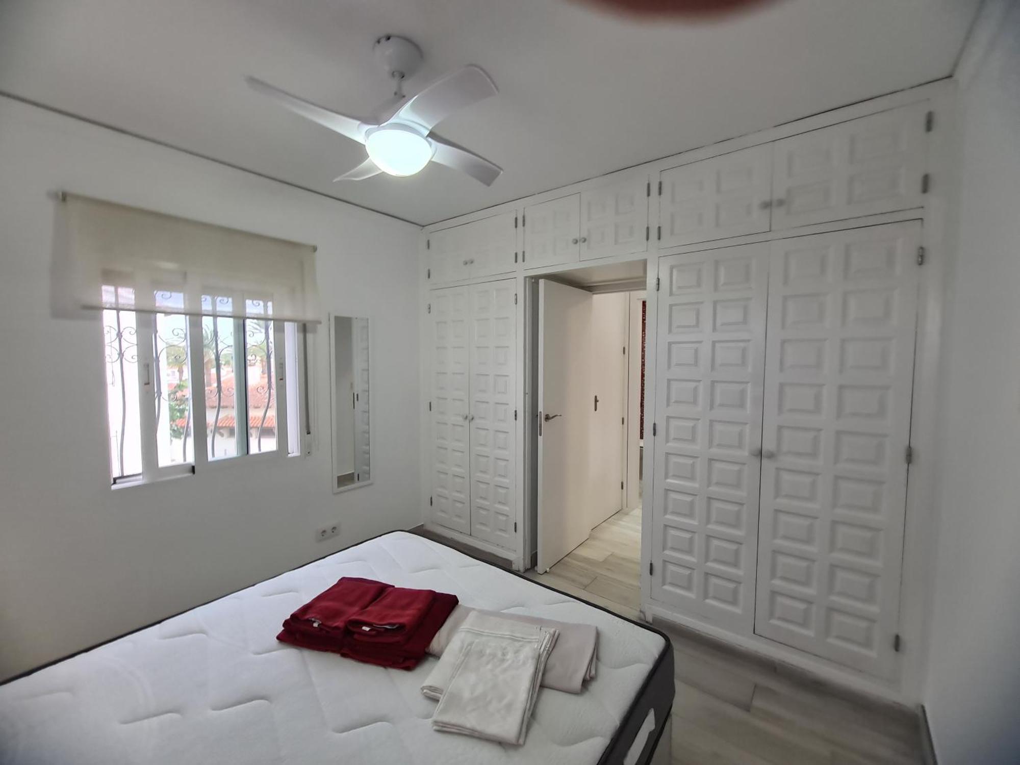 Bonito Apartamento En 德尼亚 外观 照片
